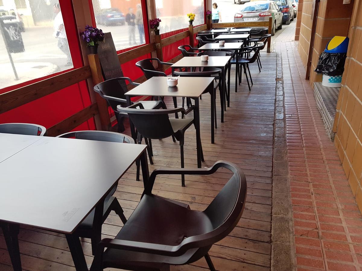 Hostal El Busto Teruel Exteriör bild
